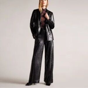 Ted Baker Milleit Matte Se-quin Wide Leg Trouser
NWT, size 0